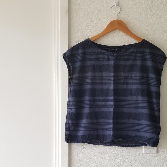 Patagonia Tops - patagonia •  lightweight a/c tee